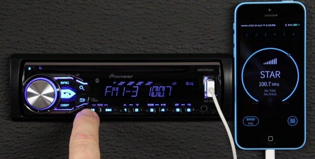 Как включить телефон через магнитолу. Магнитола Pioneer с USB Phone. Магнитола Пионер USB aux Bluetooth. Pioneer магнитолы блютуз смартфон. Подключить блютуз к магнитоле Пионер.