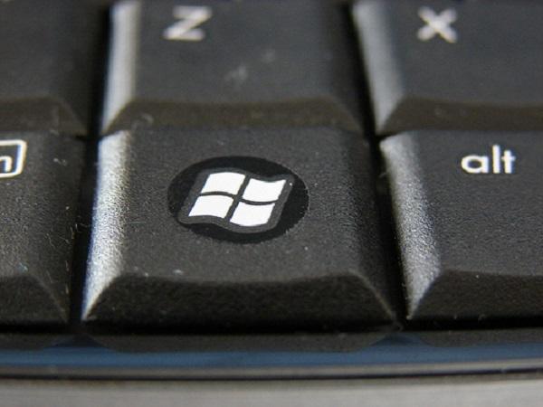 1 knopka windows na klaviature kompjutera